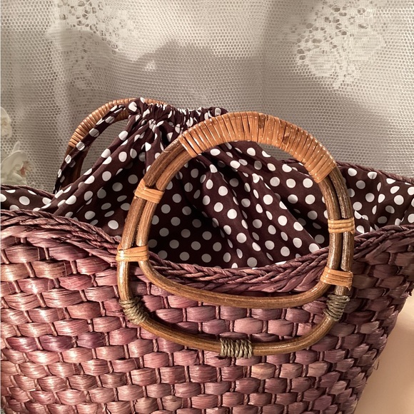 Straw Studios Woven Beach Tote Scalloped Top Sand Cover, Lined,Rattan Handle Lg - Picture 7 of 16